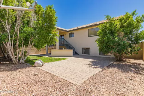Exterior - 3302 E Hiddenview Dr, Phoenix, AZ 85048 photo 4 of 7