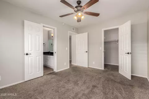 Bedroom - 3302 E Hiddenview Dr, Phoenix, AZ 85048 photo 4 of 8
