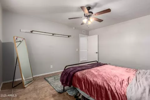 Bedroom - 3302 E Hiddenview Dr, Phoenix, AZ 85048 photo 7 of 8