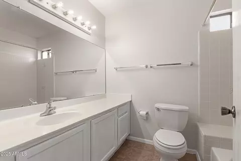 Bath - 1747 E Isabella Ave, Mesa, AZ 85204 photo 3 of 3