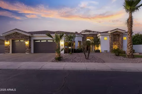 912 E Coconino Pl, Chandler, AZ 85249