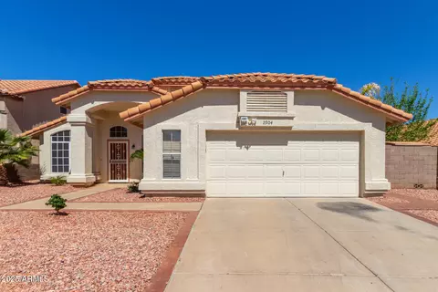 Exterior - 2904 E Ludlow Dr, Phoenix, AZ 85032 photo 4 of 4