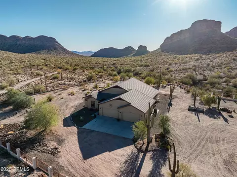 7593 W Vivian Pl, Queen Creek, AZ 85142
