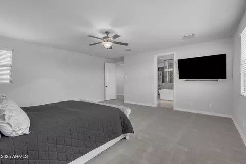Bedroom - 9942 E Rotation Dr, Mesa, AZ 85212 photo 9 of 10