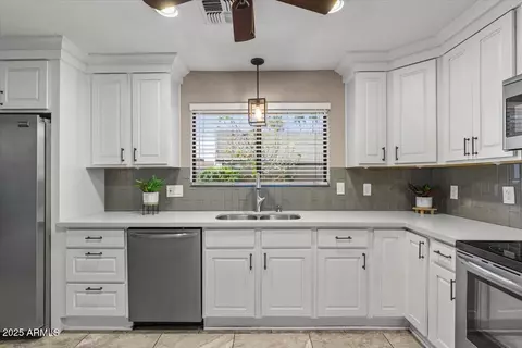Kitchen - 421 E Terrace Ave, Gilbert, AZ 85234 photo 3 of 4