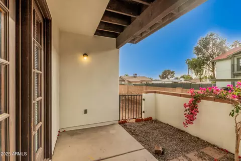 2201 W Union Hills Dr #119, Phoenix, AZ 85027