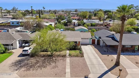 2921 E Cheery Lynn Rd, Phoenix, AZ 85016 photo 25