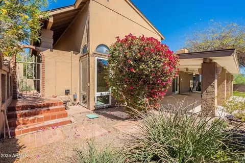 Exterior - 2317 E Desert Cove Ave, Phoenix, AZ 85028 photo 16 of 17