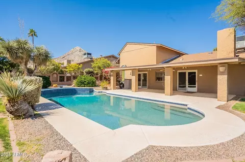 Exterior - 2317 E Desert Cove Ave, Phoenix, AZ 85028 photo 11 of 17