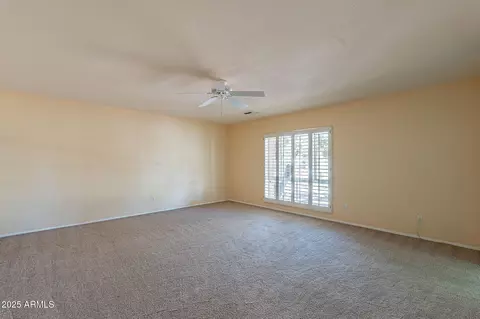 Living - 2317 E Desert Cove Ave, Phoenix, AZ 85028 photo 11 of 11