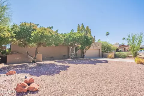 Exterior - 2317 E Desert Cove Ave, Phoenix, AZ 85028 photo 5 of 17