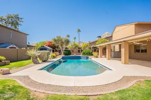 Exterior - 2317 E Desert Cove Ave, Phoenix, AZ 85028 photo 13 of 17