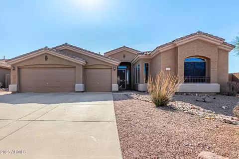 8211 E Apache Plumb Dr, Gold Canyon, AZ 85118