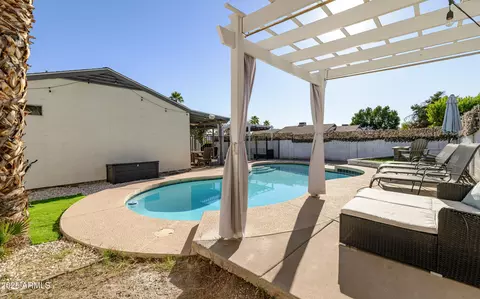 1102 E Wahalla Ln, Phoenix, AZ 85024 photo 20