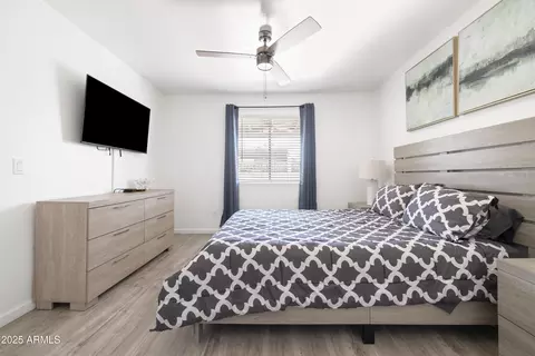 1102 E Wahalla Ln, Phoenix, AZ 85024 photo 11