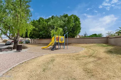 498 W Encinas St, Gilbert, AZ 85233 photo 39