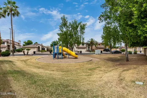 498 W Encinas St, Gilbert, AZ 85233 photo 40
