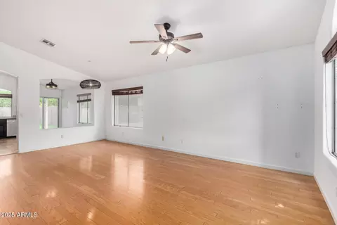 498 W Encinas St, Gilbert, AZ 85233 photo 6