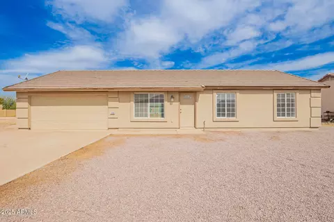 14196 S Tampico Rd, Arizona City, AZ 85123