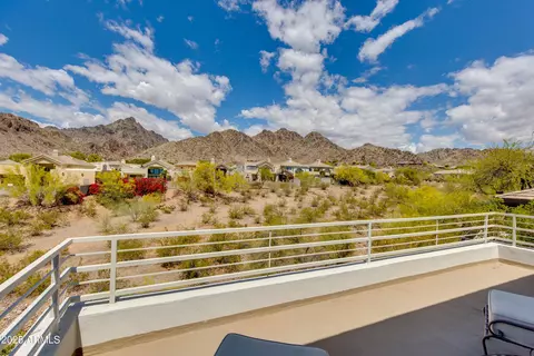 3042 E Squaw Peak Cir, Phoenix, AZ 85016 photo 24