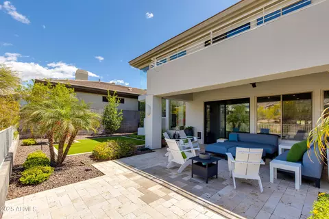 3042 E Squaw Peak Cir, Phoenix, AZ 85016 photo 35