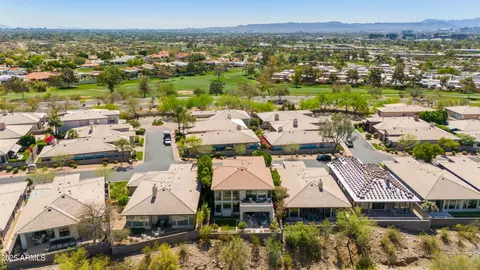 3042 E Squaw Peak Cir, Phoenix, AZ 85016 photo 38