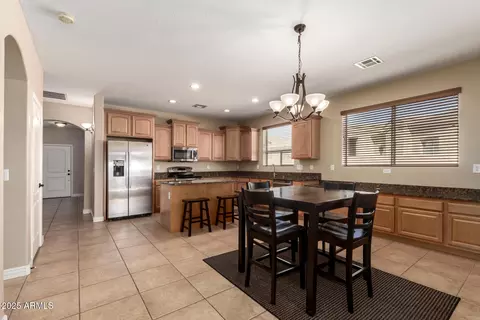 2327 E Mine Creek Rd, Phoenix, AZ 85024 photo 12