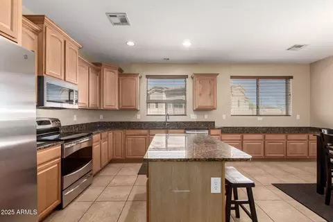 2327 E Mine Creek Rd, Phoenix, AZ 85024 photo 15