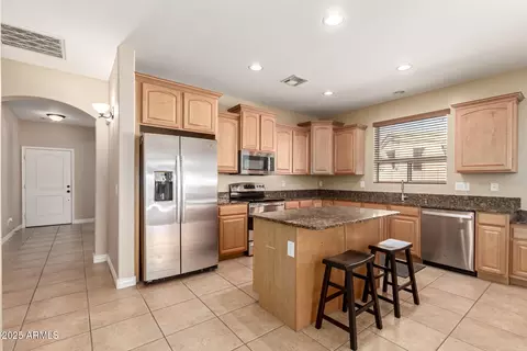 2327 E Mine Creek Rd, Phoenix, AZ 85024 photo 14