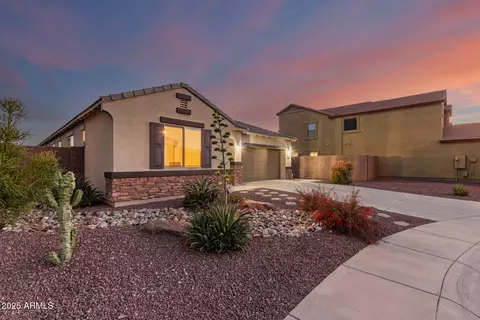 2327 E Mine Creek Rd, Phoenix, AZ 85024 photo 3
