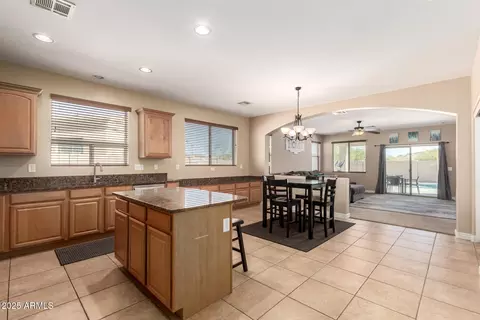 2327 E Mine Creek Rd, Phoenix, AZ 85024 photo 16