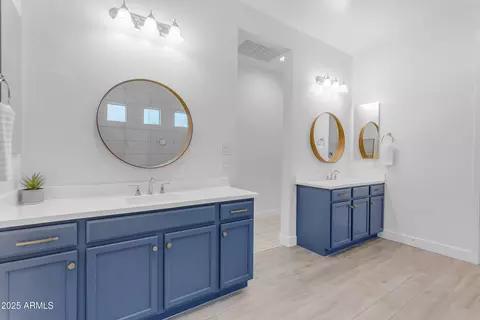 Bath - 4247 S Zenith --, Mesa, AZ 85212 photo 6 of 11