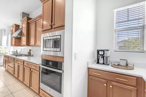 Kitchen - 4247 S Zenith --, Mesa, AZ 85212 photo 4 of 14