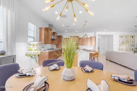 Dining - 4247 S Zenith --, Mesa, AZ 85212 photo 2 of 6