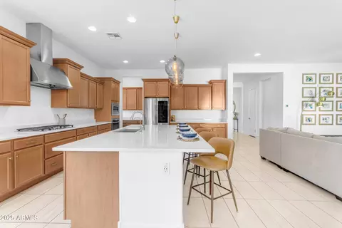 Kitchen - 4247 S Zenith --, Mesa, AZ 85212 photo 6 of 14