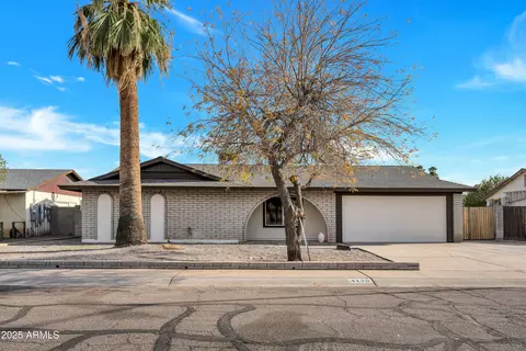 4139 W Shaw Butte Dr, Phoenix, AZ 85029