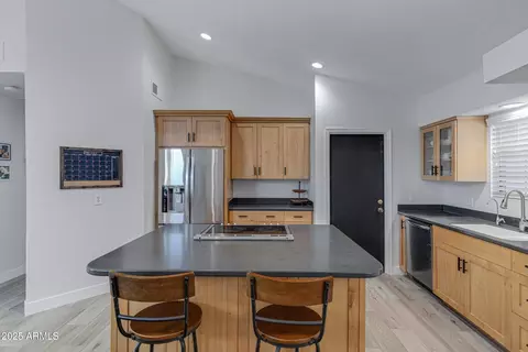 1401 E Paradise Ln, Phoenix, AZ 85022 photo 17