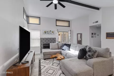 1401 E Paradise Ln, Phoenix, AZ 85022 photo 11