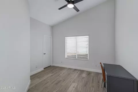 1401 E Paradise Ln, Phoenix, AZ 85022 photo 23