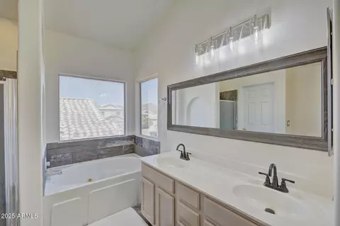 2806 E Pontiac Dr, Phoenix, AZ 85050 photo 16