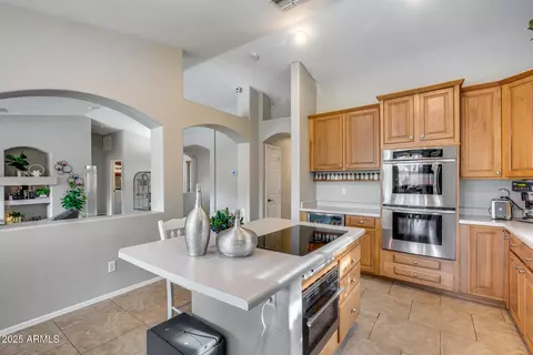 Kitchen - 11502 E Rafael Ave, Mesa, AZ 85212 photo 5 of 6