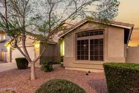 2123 S Bristol Dr, Mesa, AZ 85209 photo 4