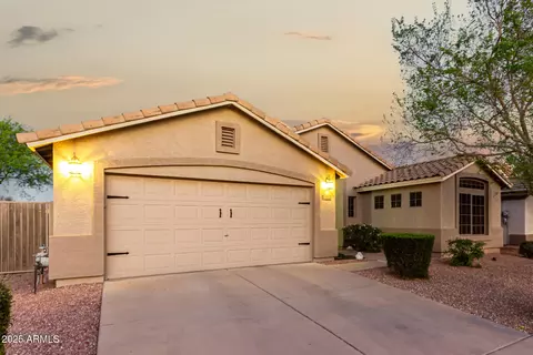 2123 S Bristol Dr, Mesa, AZ 85209 photo 3