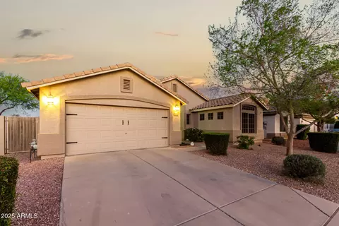 2123 S Bristol Dr, Mesa, AZ 85209 photo 2