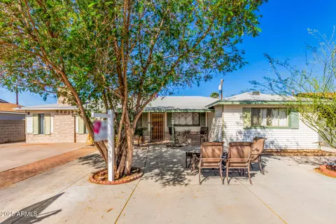 5802 N 38th Dr, Phoenix, AZ 85019