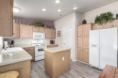 2208 W Baseline Ave #56, Apache Junction, AZ 85120 photo 10