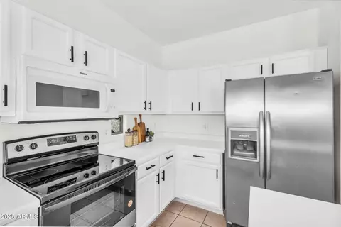 3284 E Powell Ct, Gilbert, AZ 85298 photo 7