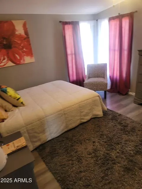 2512 E Waltann Ln, Phoenix, AZ 85032 photo 11