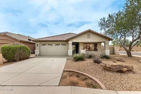 10225 W Country Club Trl, Peoria, AZ 85383