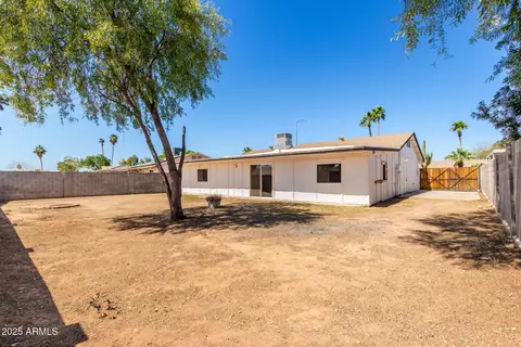 Exterior - 2433 E Impala Ave, Mesa, AZ 85204 photo 5 of 8